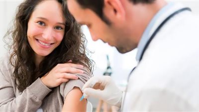 اختراع لقاح جديد ضد السرطان ينقذ الملايين بحلول 2030