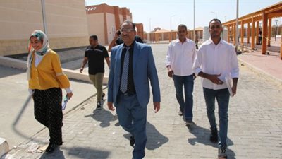 رئيس جامعة طيبة التكنولوجية بالأقصر يتفقد سير أعمال الإنشاءات ونسب التنفيذ