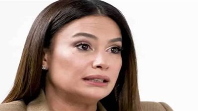 حريق كنيسة أبو سيفين.. هند صبري تعزي أسر الضحايا