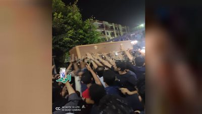 (مع السلامة يا أبويا) فتاة تودّع والدها ضحية حريق كنيسة أبو سيفين