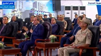 السيسي: مشروع الرمال السوداء متاح لاستثمارات القطاع الخاص