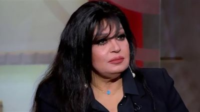 فيفي عبده تواسي محمود حميدة في وفاة والداته