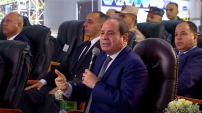 توجيه رئاسي بتوفير سُبل الحماية للعاملين بمشروع الرمال السوداء.. فيديو