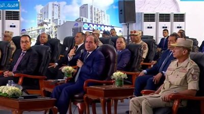 السيسي: تكلفة مشروع استغلال الرمال السوداء بلغ 4 مليارات جنيه.. فيديو