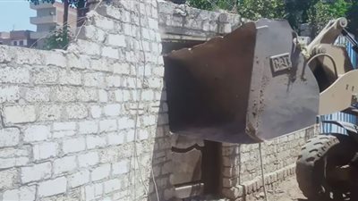 إزالة 12 حالات تعدي على أملاك الدولة بمنيا القمح خلال أعمال الموجة 20