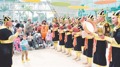 الموسيقات العسكرية تدعم أطفال مستشفى 57357