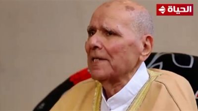 انهيار الفنان نعيم عيسى في البكاء على الهواء.. والسبب: التجاهل