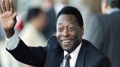 محطات من حياة بيليه.. الموت يغيب الجوهرة السوداء