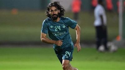 حسين عبدالغني أسطورة الكرة السعودية وأحد نجوم فريق العالم