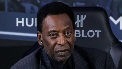 الصحف الإنجليزية تنعى بيليه 