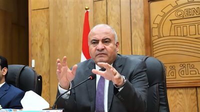 إقامة أول صلاة الجمعة بمسجد عزبة همام بقنا بعد تجديده