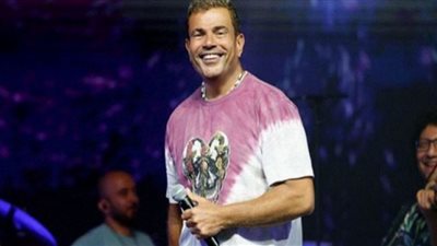 الموعد الجديد لحفل عمرو دياب في جدة
