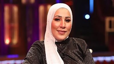 منخارك يشبه الباذنجانة.. نداء شرارة تخرج عن صمتها بعد التنمر