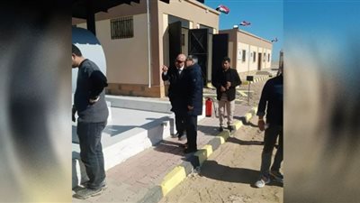 سكرتير مساعد البحر الأحمر يتفقد المدفن الصحي الآمن لمدينة الغردقة