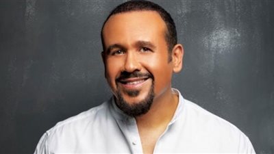 هشام عباس يفتتح فعاليات مهرجان القلعة للموسيقى والغناء