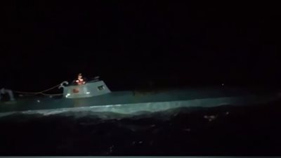 غواصات تهرب المخدرات (فيديو)