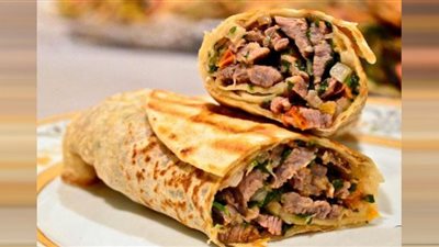 طريقة عمل شاورما اللحم زي المطاعم