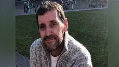 مريض سرطان منحه الأطباء عامًا وتجربة غيرت حياته