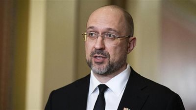 رئيس الحكومة الأوكرانية يكشف حجم المساعدات الغربية لكييف