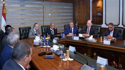 استكمال مسيرة التنمية والتطوير لمنظومة النقل الجوي وفق رؤية مصـر 2030