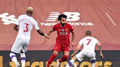 كريستال بالاس يتقدم على ليفربول فى الشوط الاول