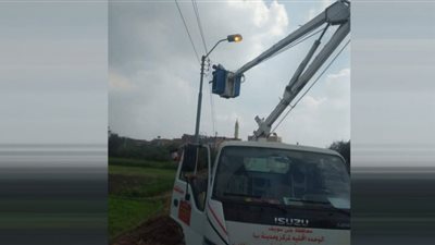 قطع الكهرباءعن بعض المناطق والقرى بمركزي بني سويف صيانة المغذيات
