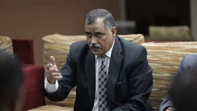 رئيس نادي أسوان عن قائمة الـ30 لاعبًا: تراجعوا عن القرار لمصلحة الكرة المصرية