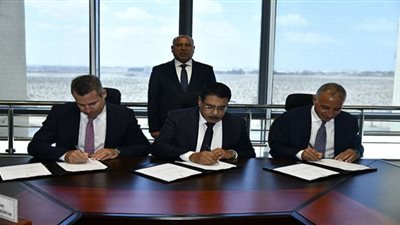 توقيع وثيقة الشروط الأساسية الخاصة بشبكة القطار الكهربائي السريع