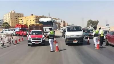 خدمات مرورية لمواجهة الكثافات عقب غلق شارع الهرم