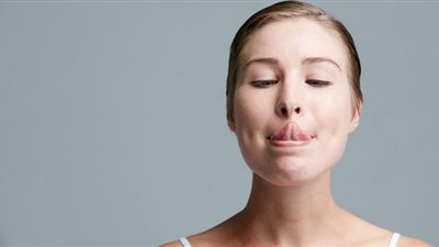 5 علامات في اللسان تكشف إصابتك بمرض خطير