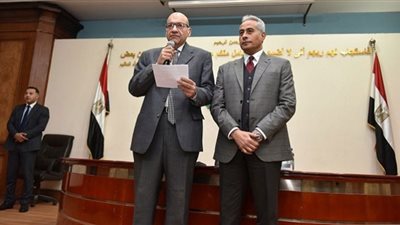 وزير القوى العاملة يشهد حلف 