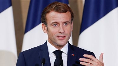 ماكرون يدعو لانسحاب قوات روسيا من محيط محطة زابوريجيا النووية