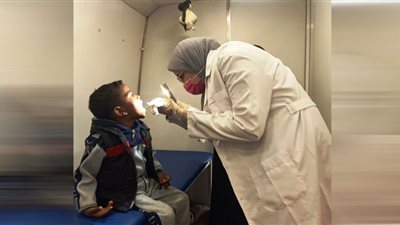 الكشف الطبى على 2588 مواطنا خلال قوافل علاجية مجانية بأسوان