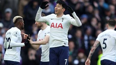 هاري كين وسون يقودان تشكيل توتنهام الرسمي لمواجهة أستون فيلا