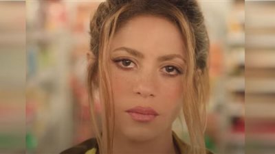 فيديو كليب صادم لشاكيرا بعد انفصالها عن بيكيه (شاهد)