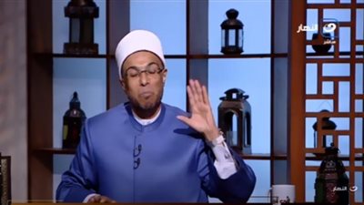 سيدة تستغيث من زوجها.. يطلب أشياء غير لائقة| شاهد