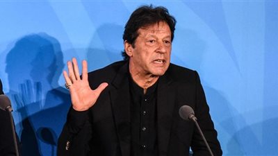 باكستان تشتعل.. احتجاجات ضخمة بسبب استبعاد عمران خان