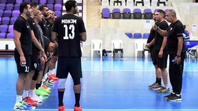 طائرة الزمالك تواجه العربي الكويتي في بطولة العين الودية