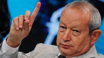 معركة الطبلة تعود للسطح مجددًا.. رد ساويرس عن الصلح 