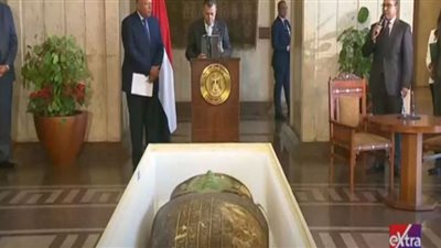 الآثار تكشف تفاصيل التابوت الأخضر (شاهد)