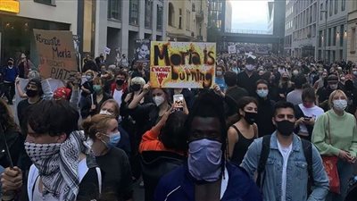 ألمانيا تشتعل.. مُظاهرات ضخمة تُطالب بالعدالة الاجتماعية