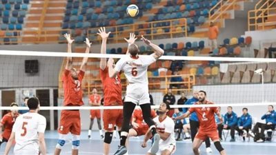 طائرة الزمالك تهزم العربي الكويتي ببطولة العين الدولية