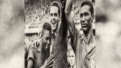 إصرار بيليه يحوله لأسطورة البرازيل بعد 