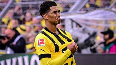 بيلينجهام يدخل تاريخ بوروسيا دورتموند