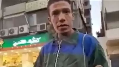 عقوبة التنمر بعد طرد عامل نظافة من مطعم كشري التحرير