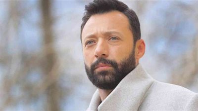 أحمد فهمي يعلن موعد عرض حلقته مع أنغام