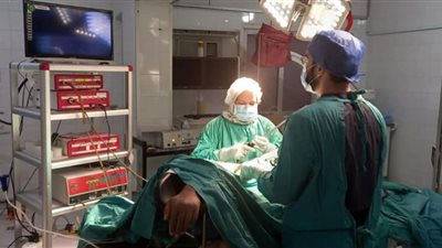 إنقاذ سيدة مسنة مصابة بالسرطان في الإسكندرية