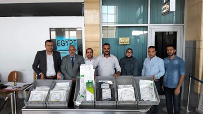 جمارك برج العرب تحبط محاولة تهريب مستلزمات طبية قيمتها ربع مليون جنية بالاسكندرية