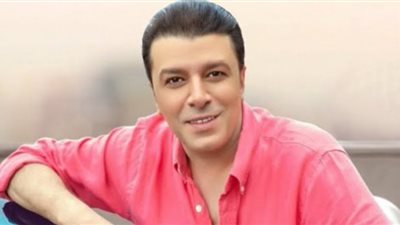 مصطفى كامل يعلن إلغاء المهرجانات ويكشف البدائل