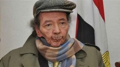 المركز القومي للترجمة ينعى عميد المترجمين محمد عناني